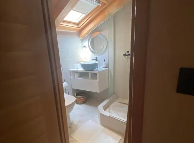 Secret Hideaway In The Volosko Old Town Apartment